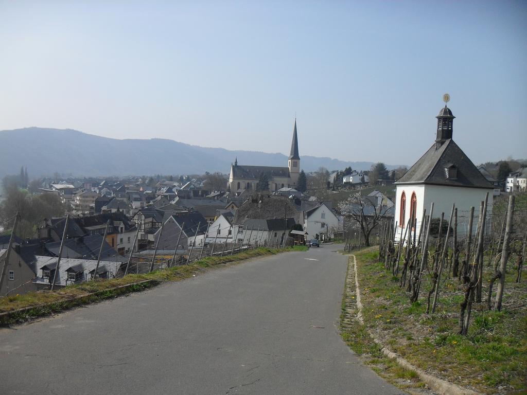 Hotel Reichsschenke Zum Ritter Gotz "Garni" Kröv Kültér fotó